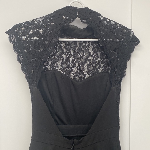 Black Lulus Dress- lace & open back - Picture 4 of 5